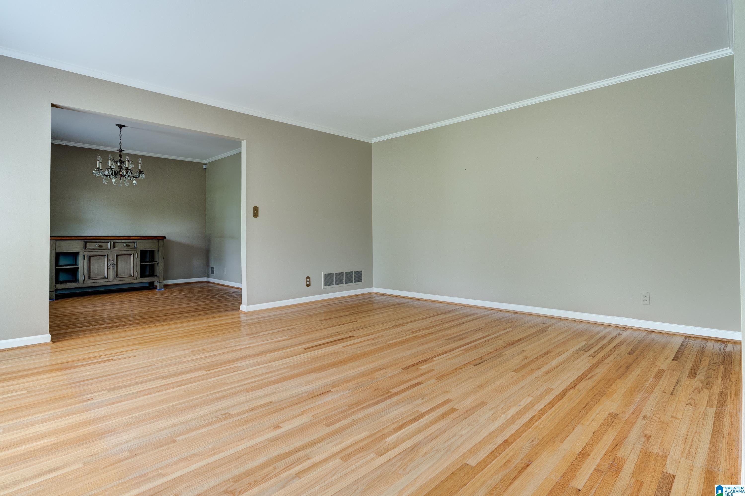 1213 Wickford Road Birmingham, AL 35216 - Photo 5 of 36