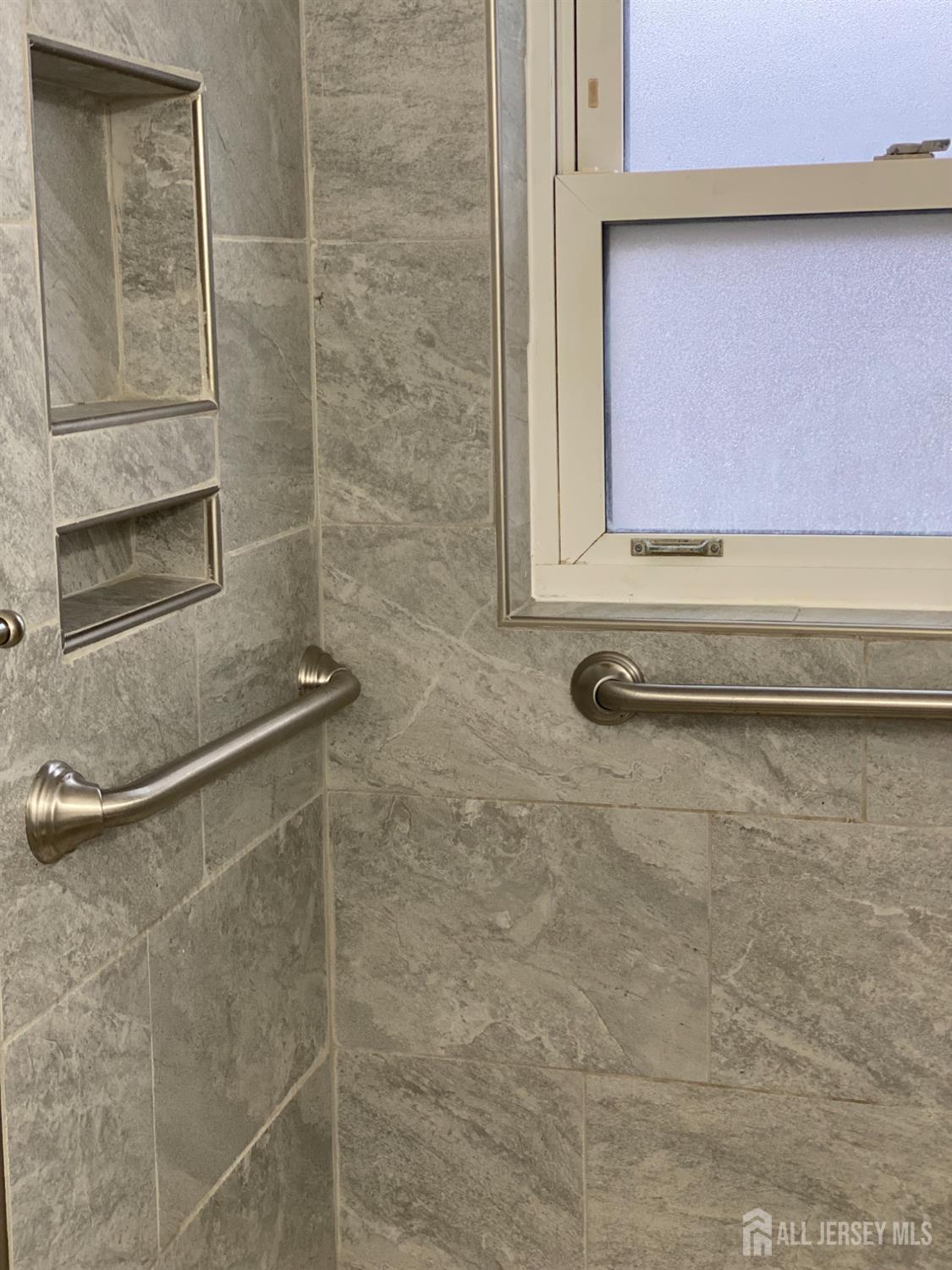 161 Evergreen Road, Unit 13A Edison, NJ 08837 - Photo 12 of 17