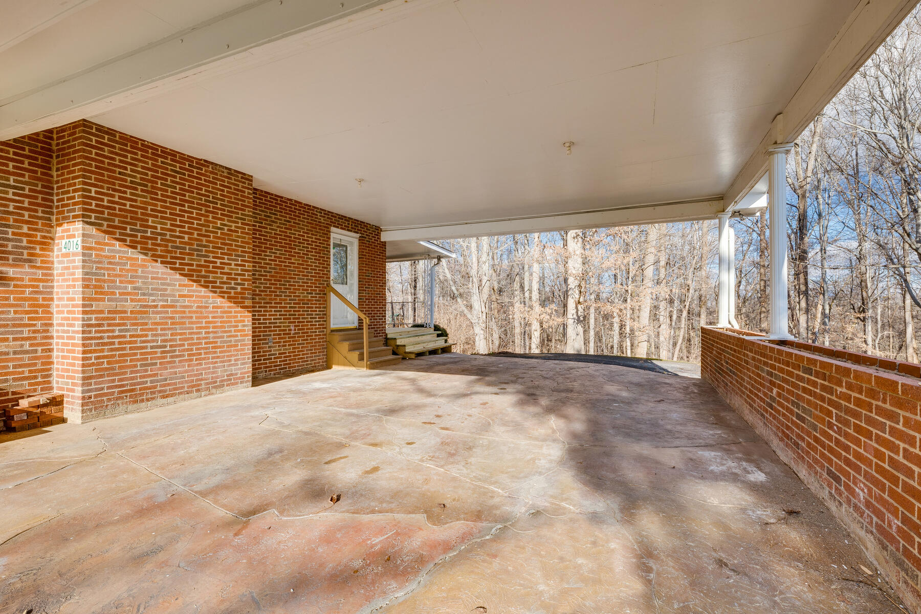 4016 Old Jonesborough Road Jonesborough, TN 37659 - Photo 4 of 41 004