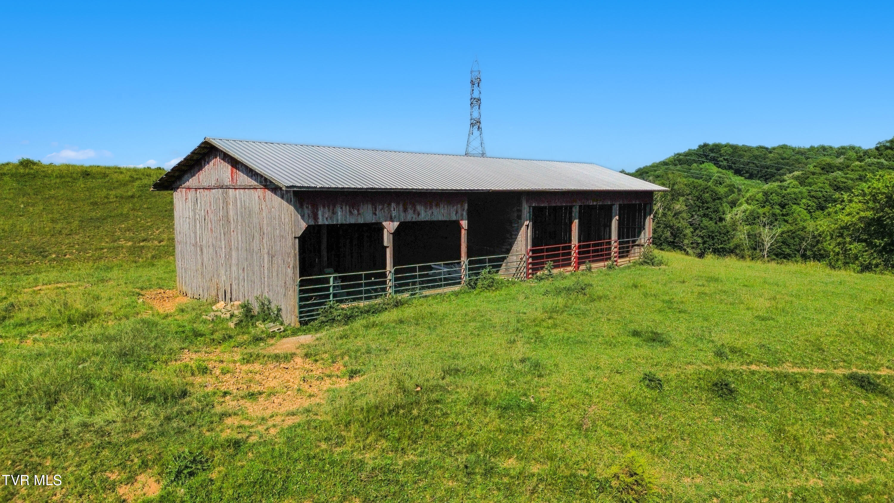27363 Fudge Road Meadowview, VA 24361 - Photo 55 of 83 dji_fly_20260402_024518_948_178061150107
