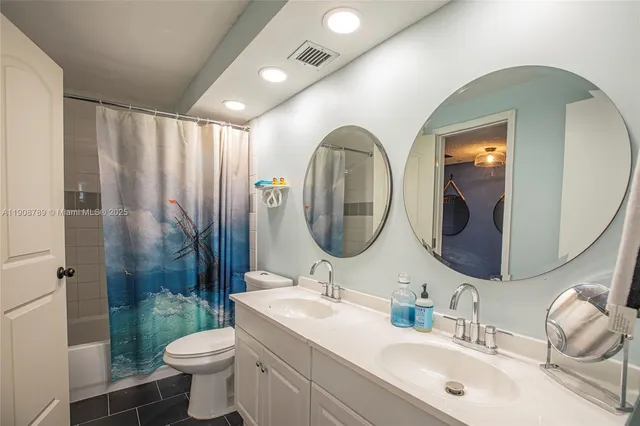 $530,000 | 437 Golden Isles Drive, Unit 9BC, Hallandale Beach, FL 33009