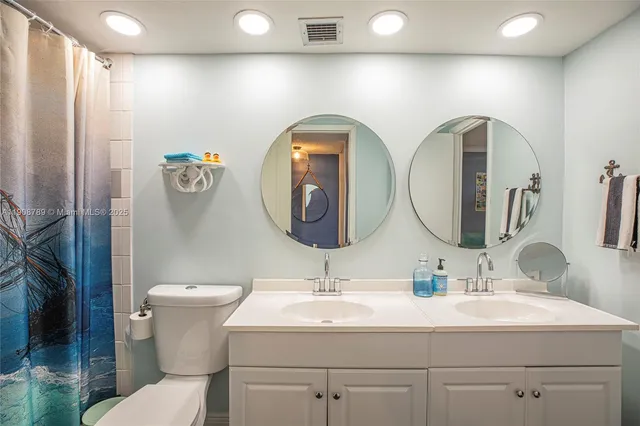 $530,000 | 437 Golden Isles Drive, Unit 9BC, Hallandale Beach, FL 33009