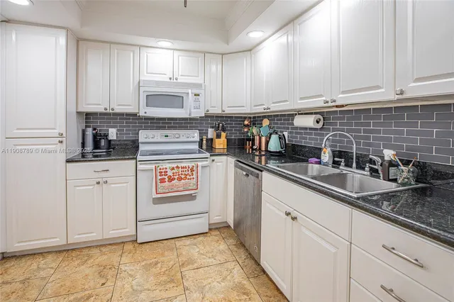 $530,000 | 437 Golden Isles Drive, Unit 9BC, Hallandale Beach, FL 33009