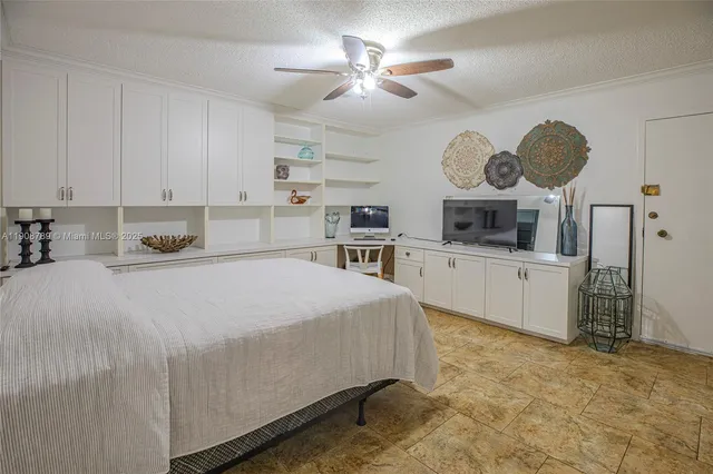 $530,000 | 437 Golden Isles Drive, Unit 9BC, Hallandale Beach, FL 33009