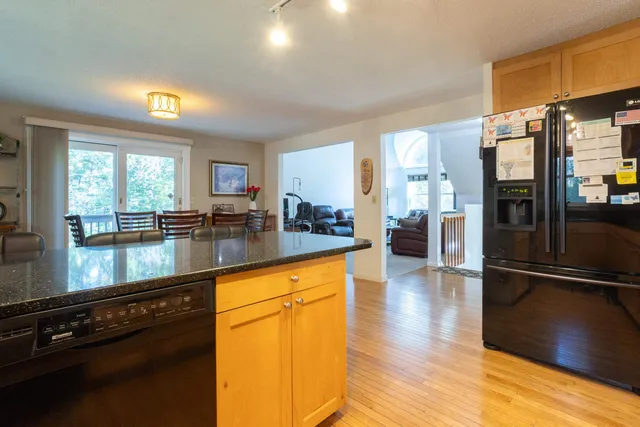 $489,900 | 319 Fox Run Road, Hudson, NH 03051