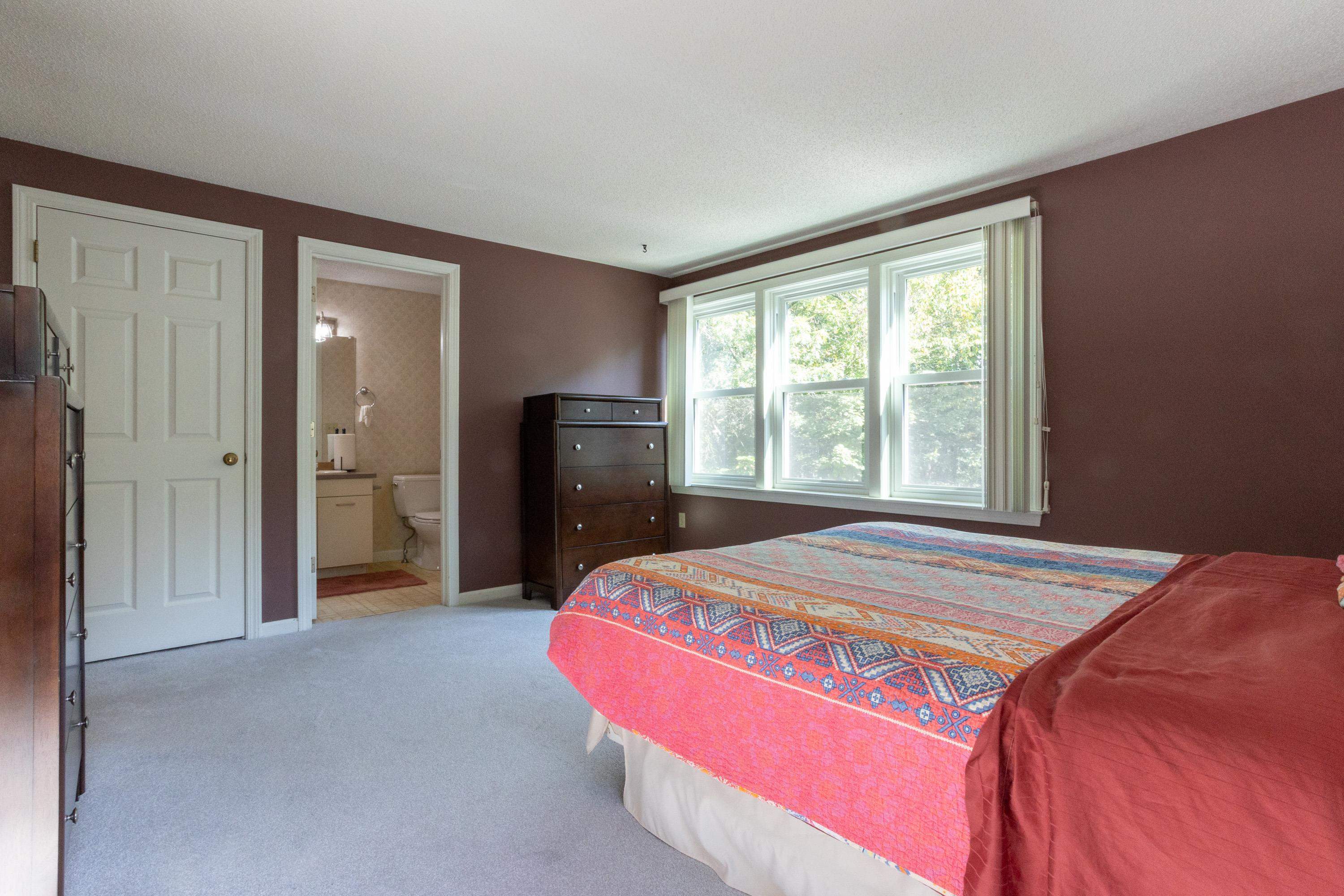 319 Fox Run Road Hudson, NH 03051 - Photo 21 of 58