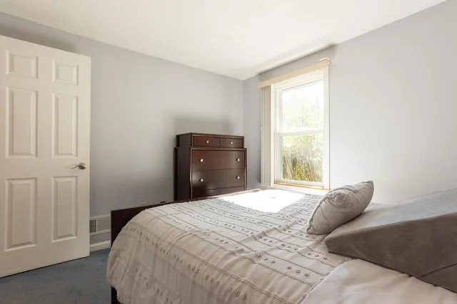 $489,900 | 319 Fox Run Road, Hudson, NH 03051