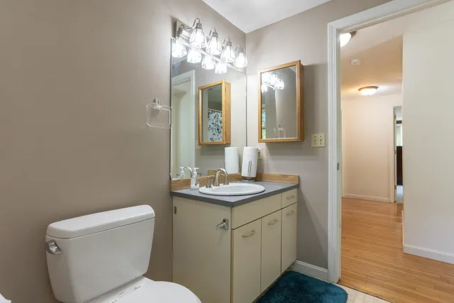 $489,900 | 319 Fox Run Road, Hudson, NH 03051