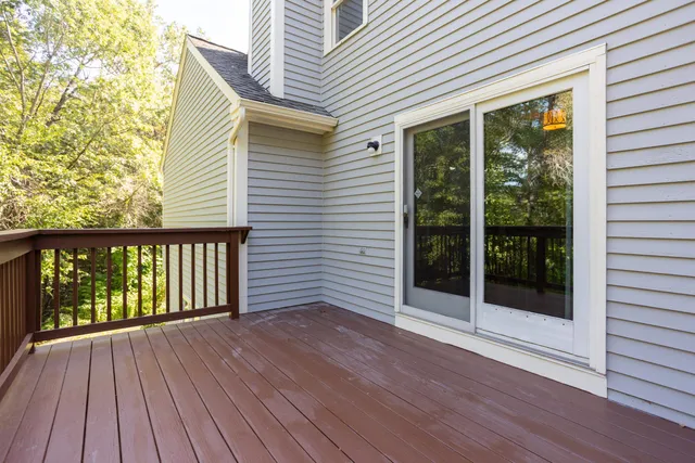 $489,900 | 319 Fox Run Road, Hudson, NH 03051