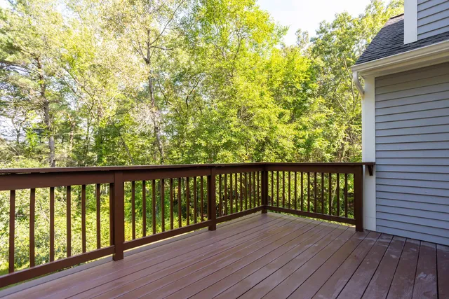 $489,900 | 319 Fox Run Road, Hudson, NH 03051