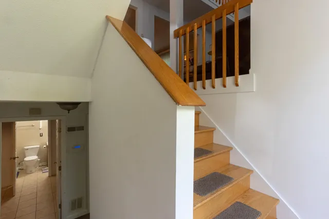 $489,900 | 319 Fox Run Road, Hudson, NH 03051