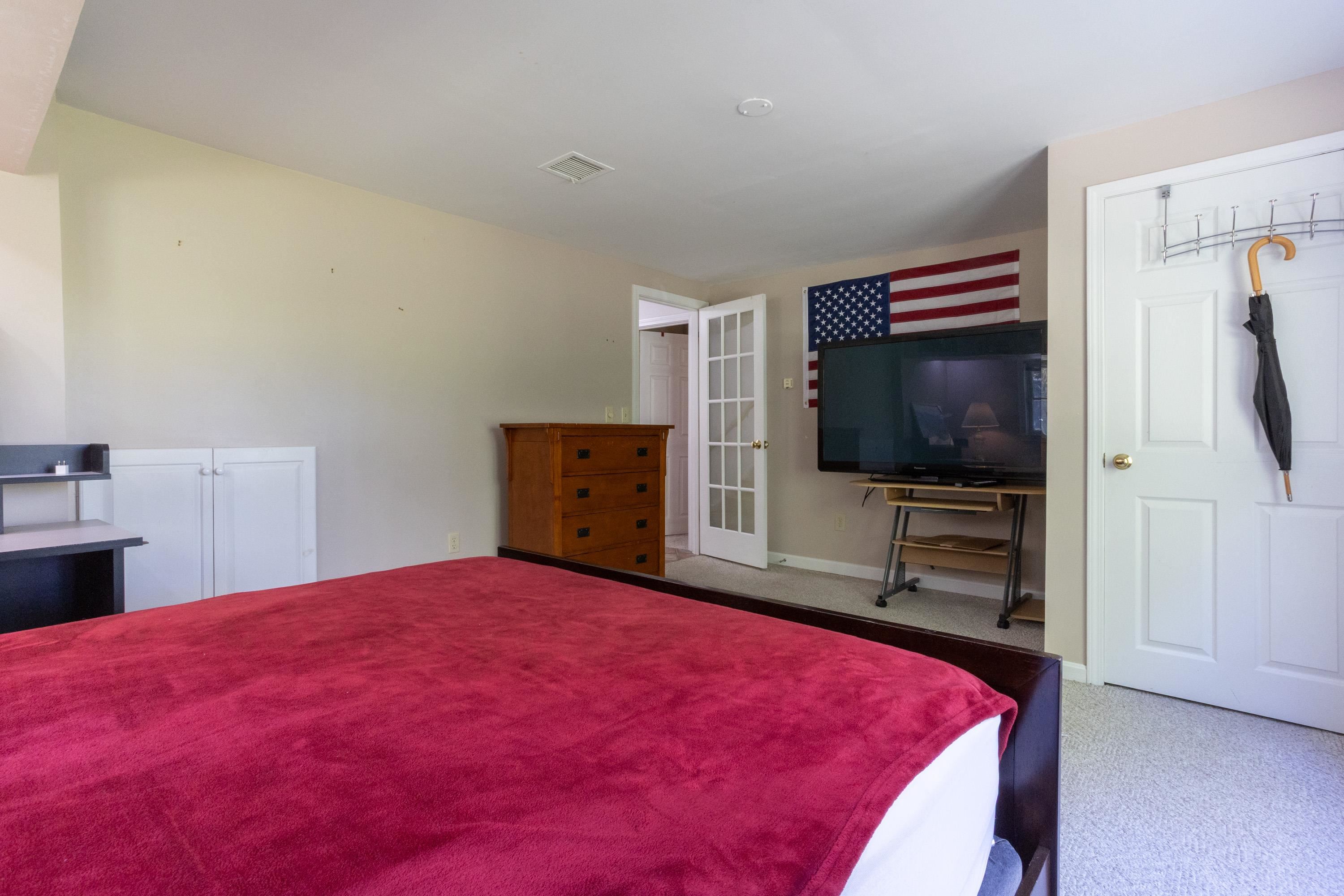 319 Fox Run Road Hudson, NH 03051 - Photo 47 of 58