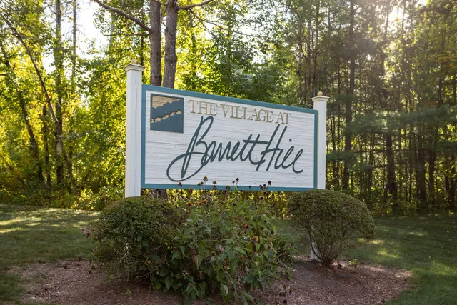 $489,900 | 319 Fox Run Road, Hudson, NH 03051