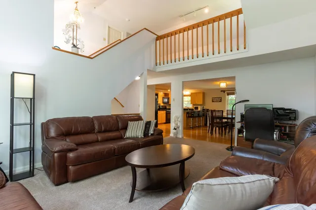 $489,900 | 319 Fox Run Road, Hudson, NH 03051