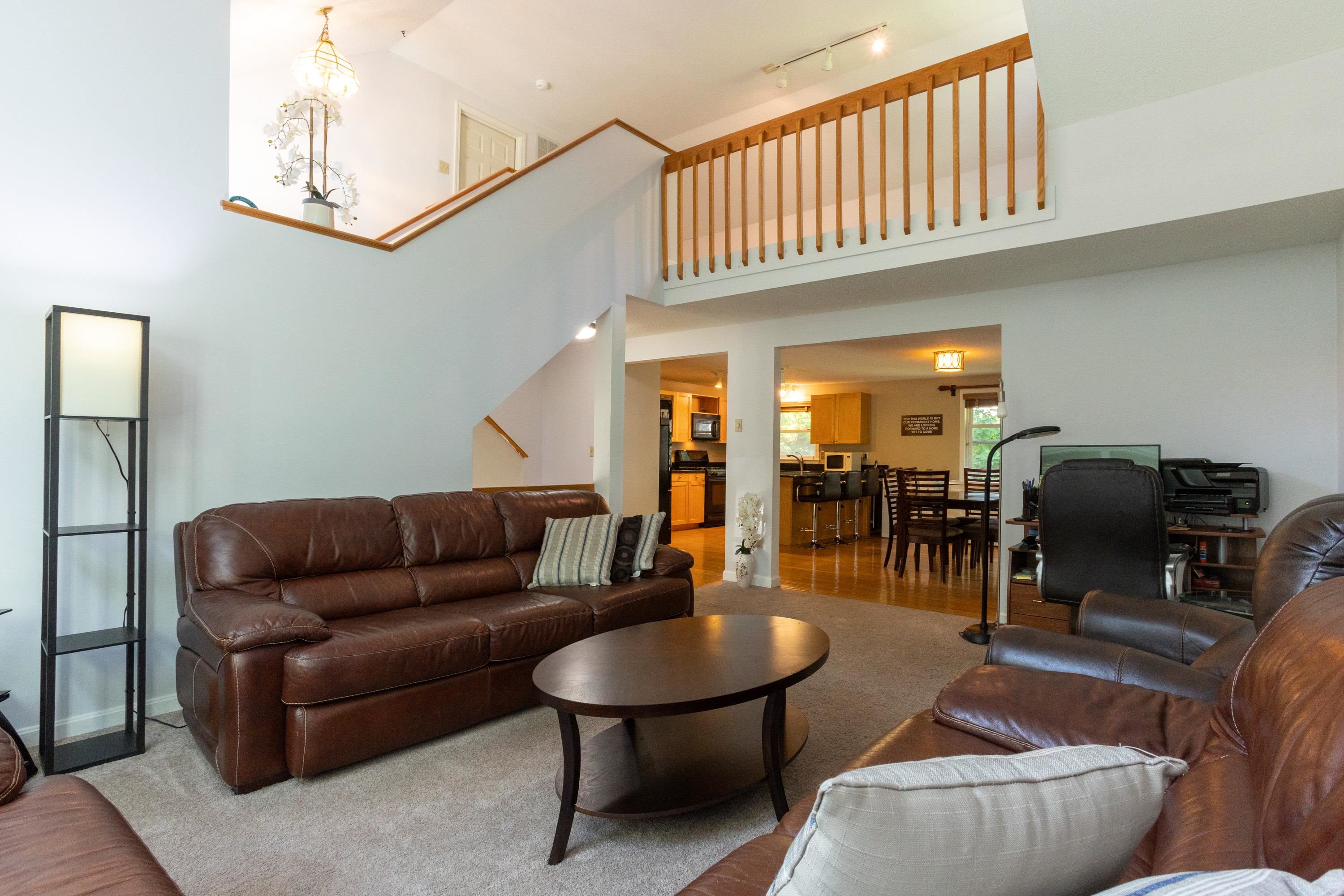 319 Fox Run Road Hudson, NH 03051 - Photo 7 of 58