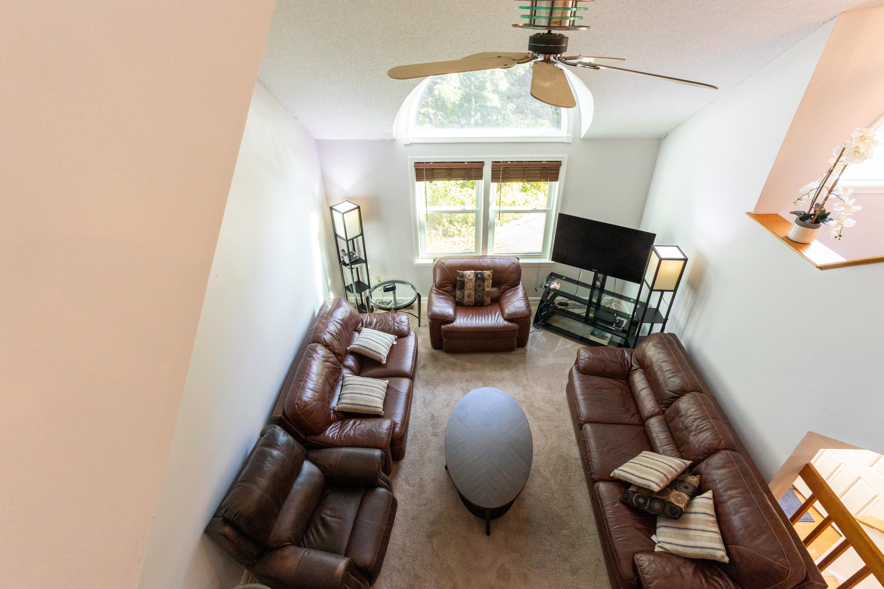 319 Fox Run Road Hudson, NH 03051 - Photo 8 of 58