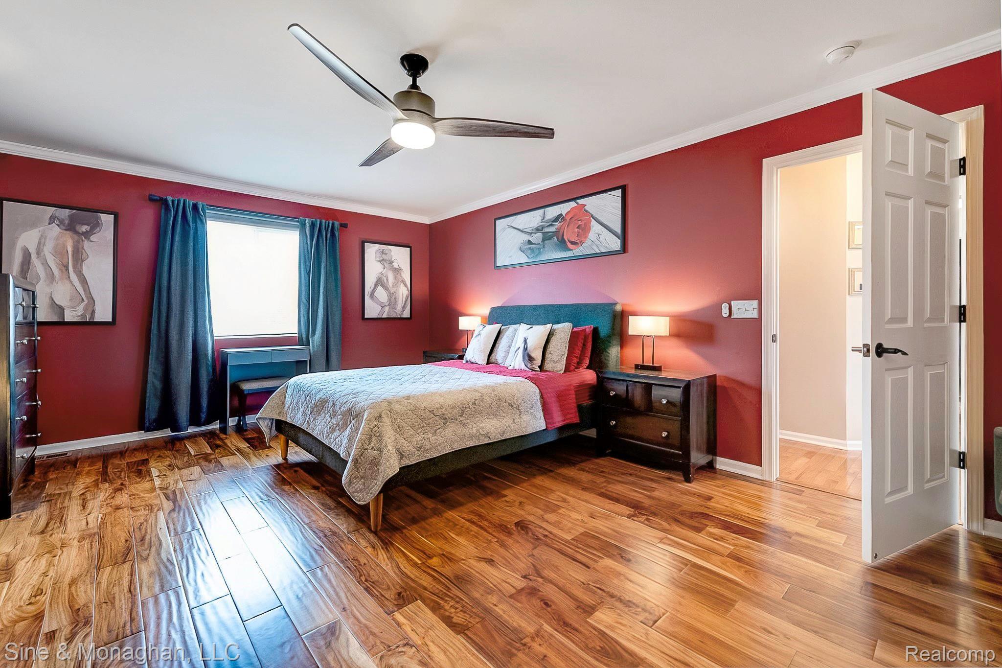 3248 Wren Lane Rochester, MI 48309 - Photo 24 of 65 Oversized owner's suite