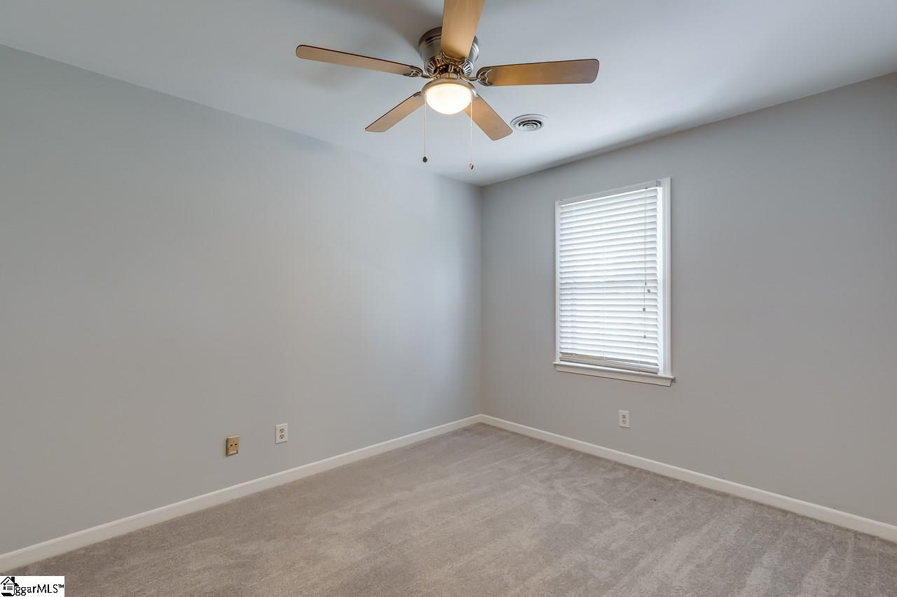 2012 Spring Wood Drive Mauldin, SC 29662 - Photo 11 of 16 Gallery Image 11