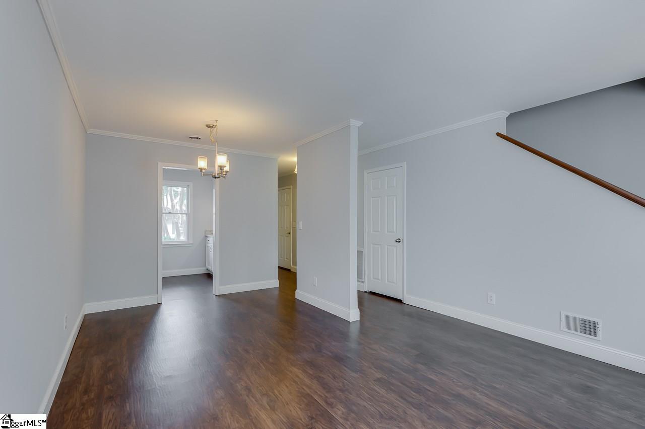 2012 Spring Wood Drive Mauldin, SC 29662 - Photo 8 of 16 Gallery Image 8