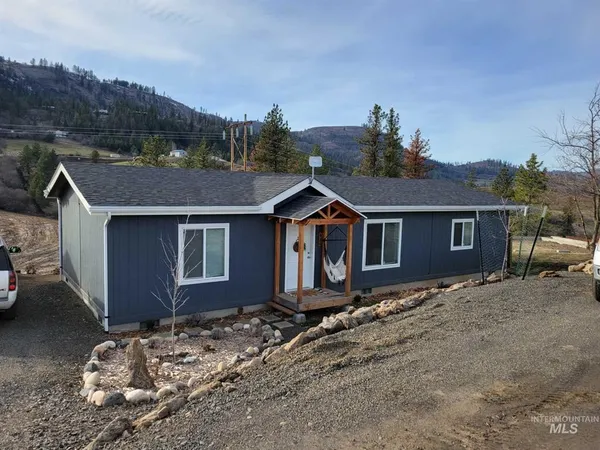 $295,000 | 820 Crest Drive, Kamiah, ID 83536