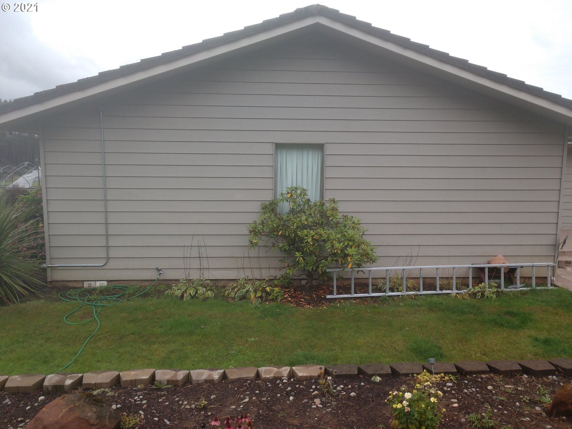 21867 Fern Ridge Road Southeast Stayton, OR 97383 - Photo 4 of 8 Gallery Image 4