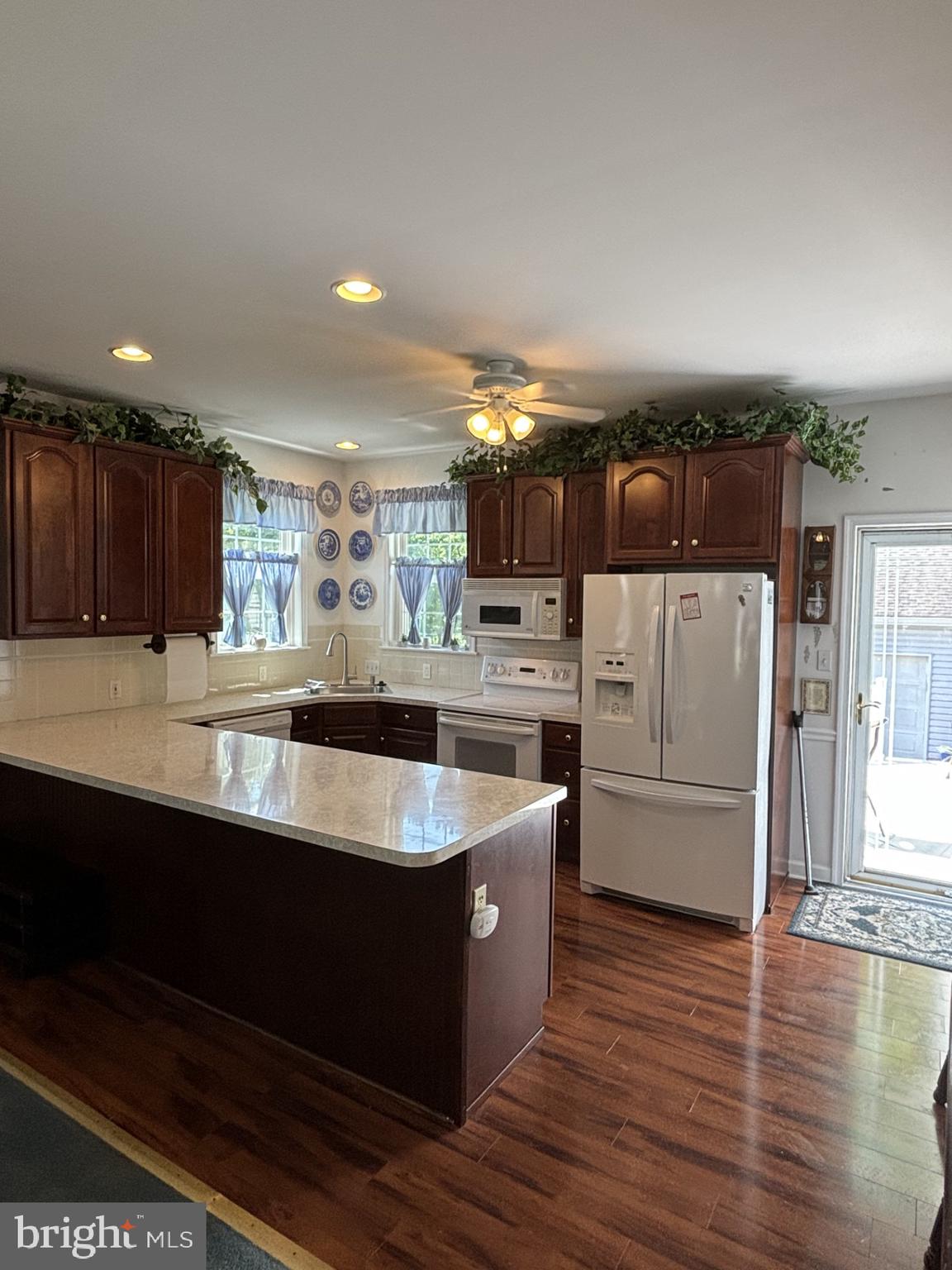 4848 Shepherd Street Brookhaven, PA 19015 - Photo 8 of 41 kitchen wih engineered wood floor