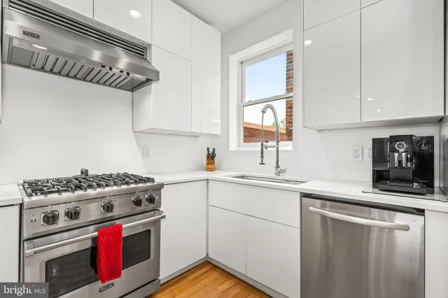$659,900 | 115 New York Avenue Northwest, Unit 9, Washington, DC 20001