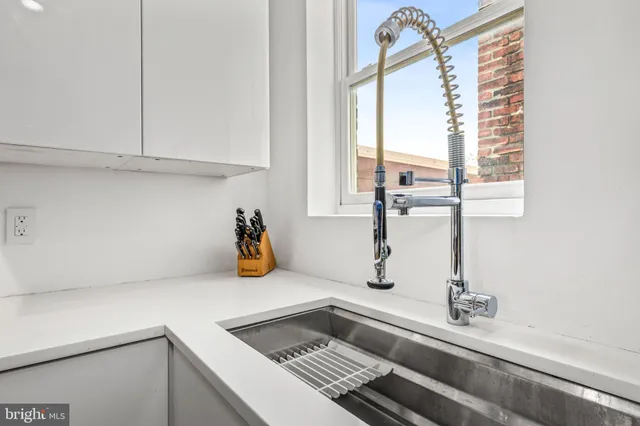 $659,900 | 115 New York Avenue Northwest, Unit 9, Washington, DC 20001