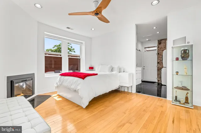 $659,900 | 115 New York Avenue Northwest, Unit 9, Washington, DC 20001