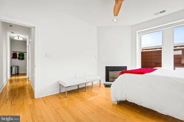 $659,900 | 115 New York Avenue Northwest, Unit 9, Washington, DC 20001