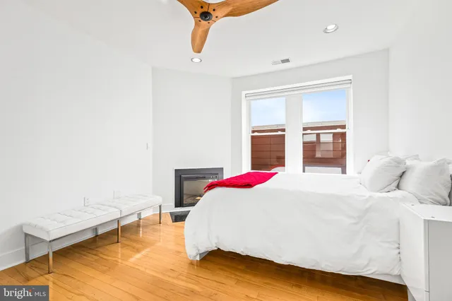 $659,900 | 115 New York Avenue Northwest, Unit 9, Washington, DC 20001