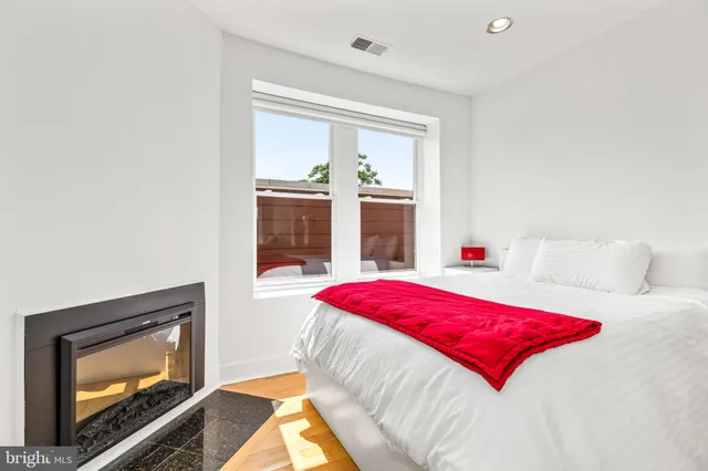 $659,900 | 115 New York Avenue Northwest, Unit 9, Washington, DC 20001