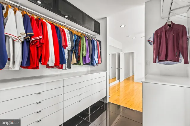 $659,900 | 115 New York Avenue Northwest, Unit 9, Washington, DC 20001