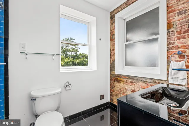 $659,900 | 115 New York Avenue Northwest, Unit 9, Washington, DC 20001