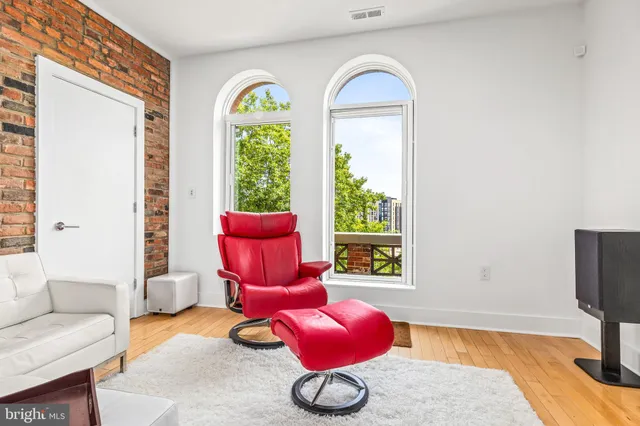 $659,900 | 115 New York Avenue Northwest, Unit 9, Washington, DC 20001