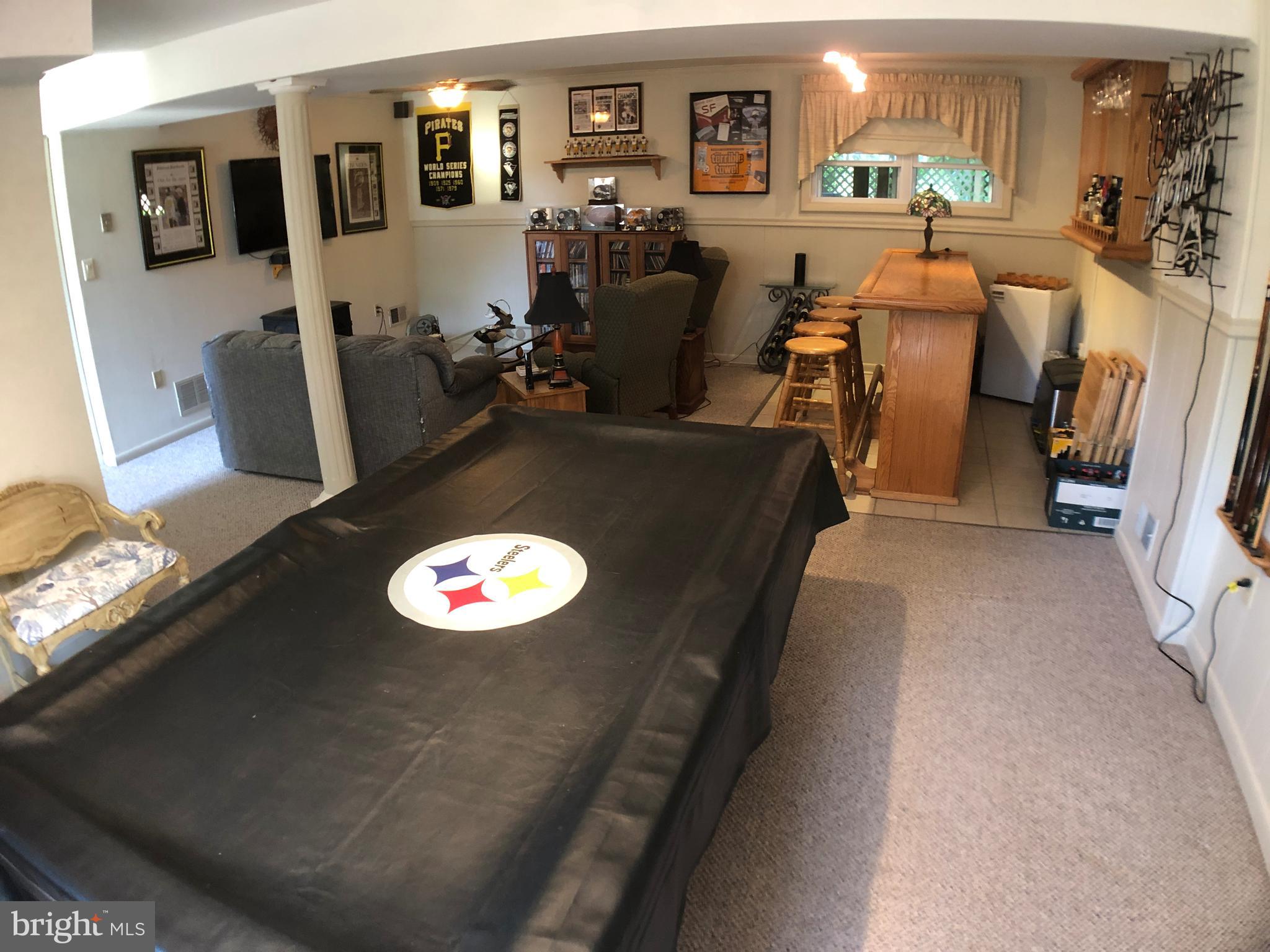 16116 Laurel Ridge Drive Laurel, MD 20707 - Photo 19 of 37 Room for full size pool table and regulation cues!
