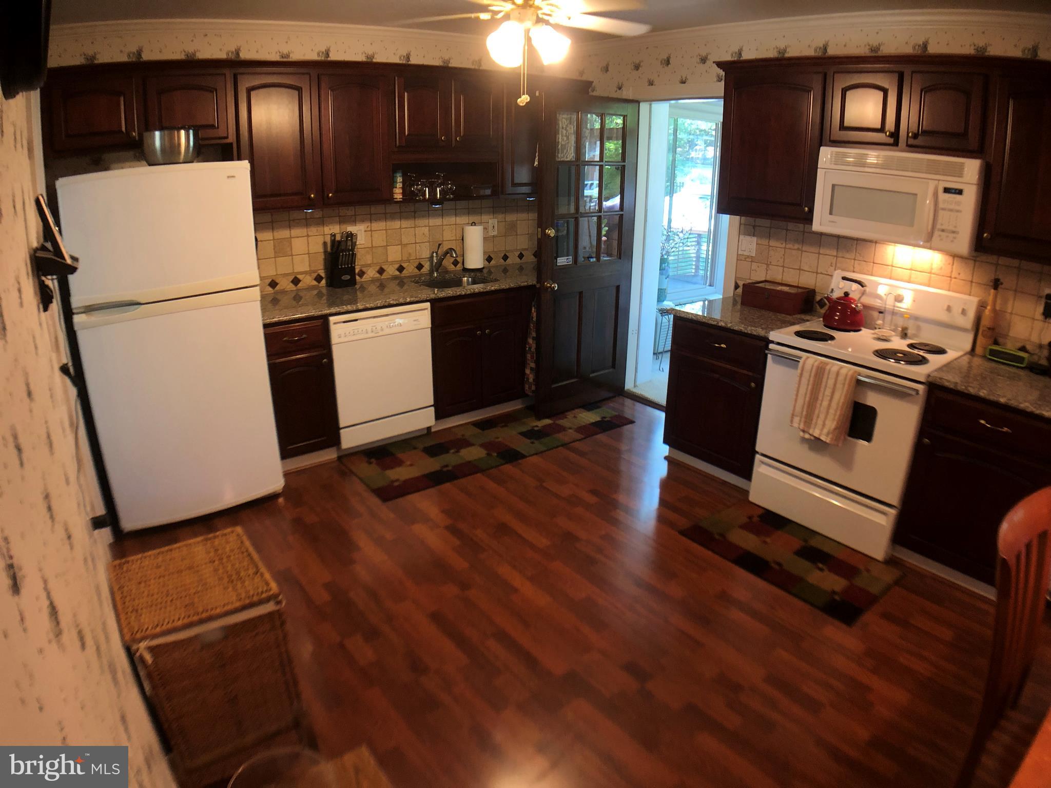 16116 Laurel Ridge Drive Laurel, MD 20707 - Photo 10 of 37 Large Kitchen with Separate Dining Room