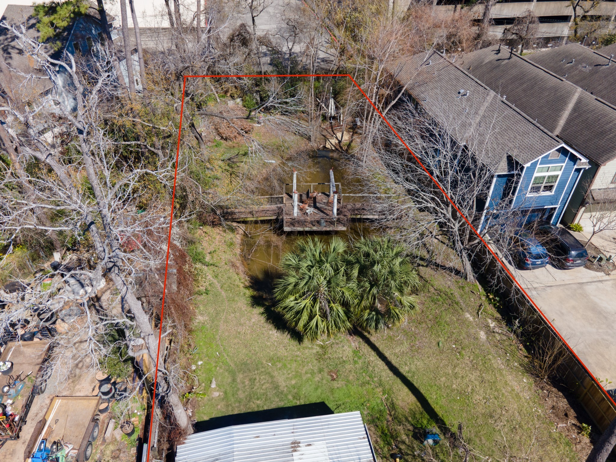1135 West 26th Street, Unit 5 Houston, TX 77008 - Photo 12 of 30 a aerial view of a house with a yard