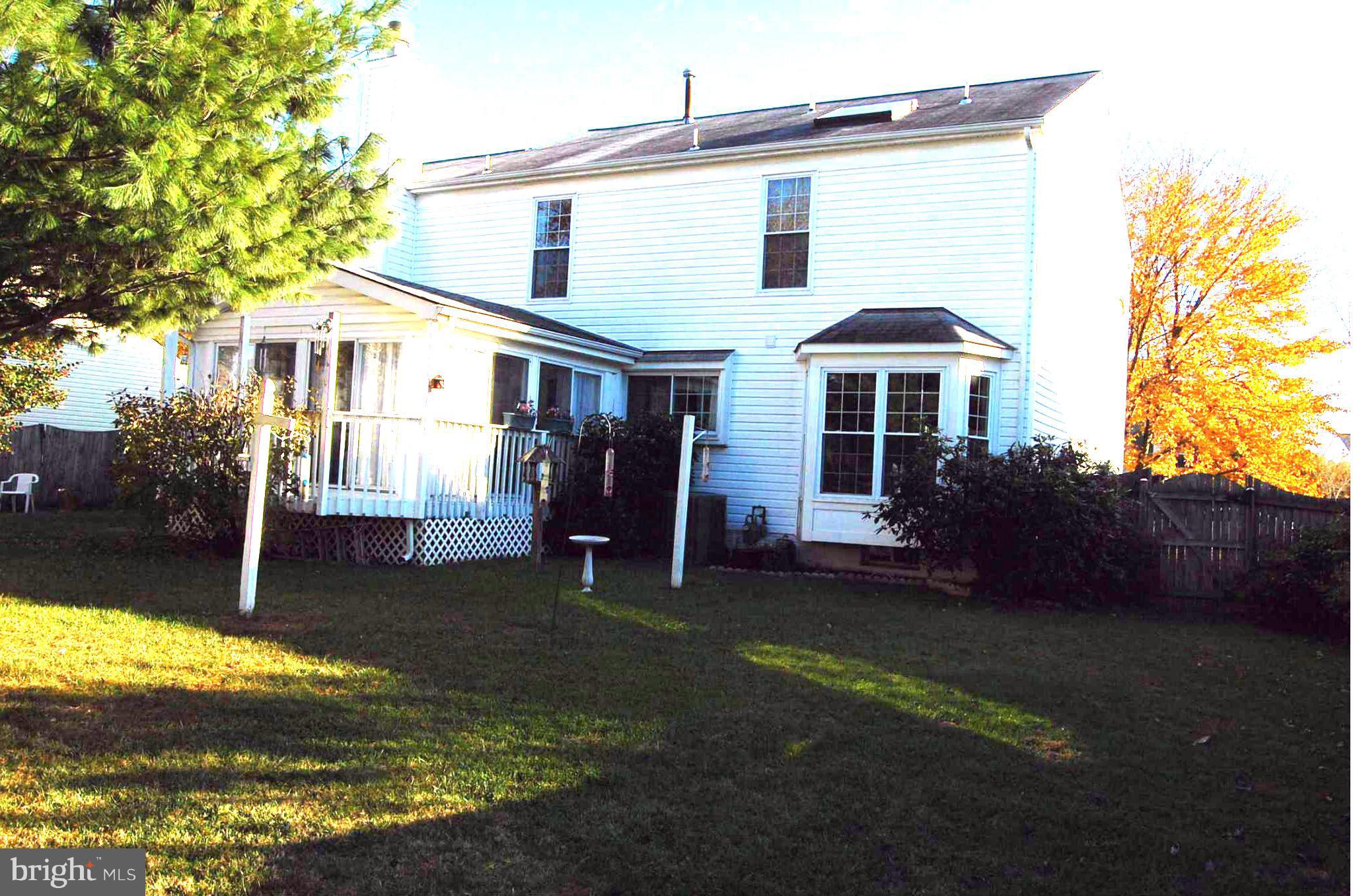 8570 Yoder Street Manassas, VA 20110 - Photo 8 of 29 Another View