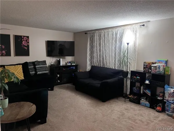 $415,000 | 169 Warner Road, Unit 167, Lancaster, NY 14043