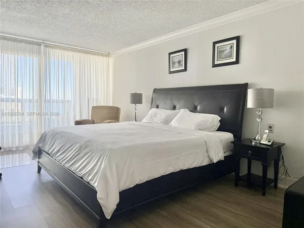 $3,700 | 1717 North Bayshore Drive, Unit A1548, Miami, FL 33132