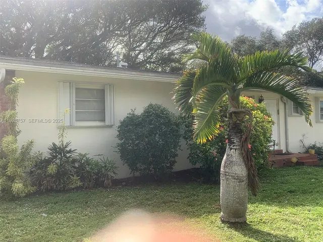 $502,000 | 1420 North Drive, Miami, FL 33179