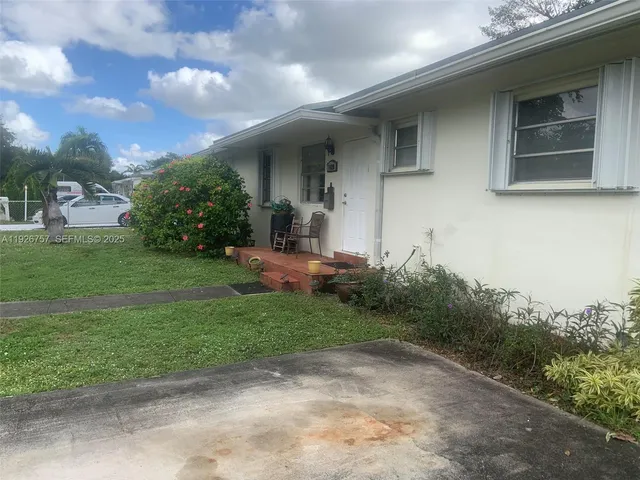 $502,000 | 1420 North Drive, Miami, FL 33179