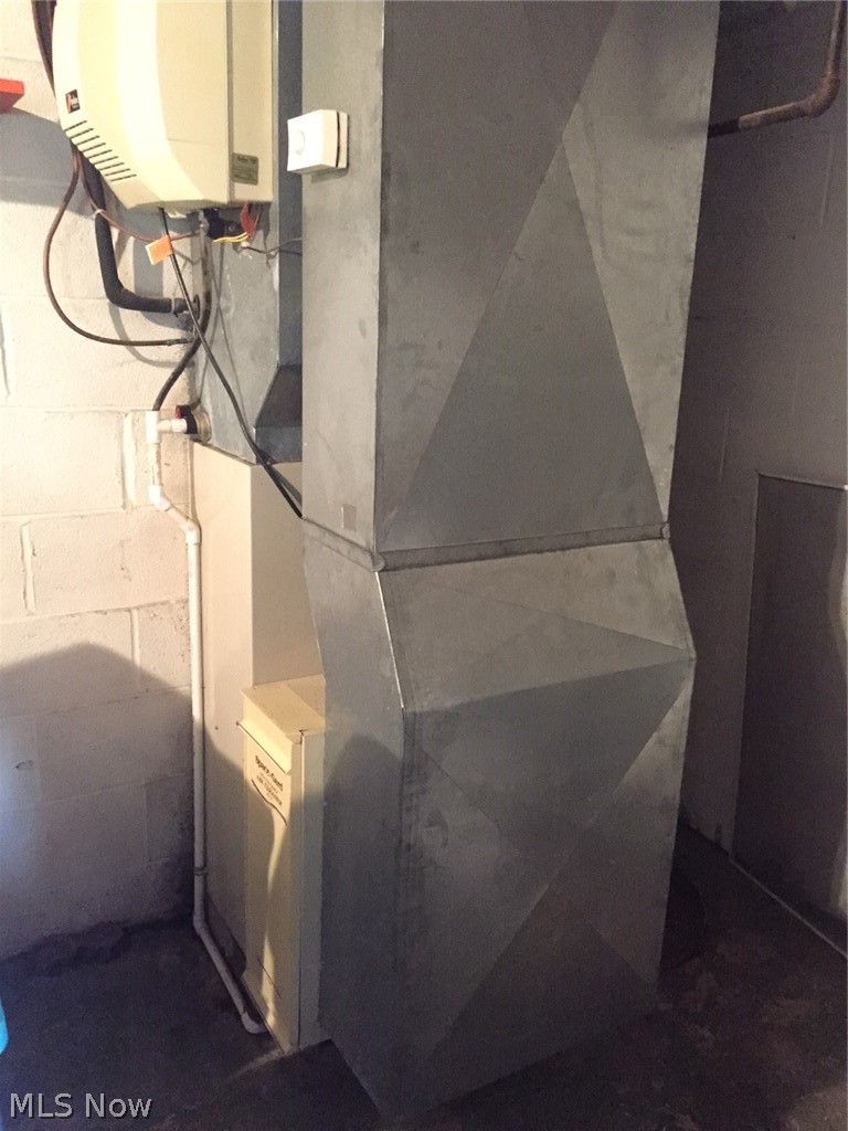 949 Renninger Road New Franklin, OH 44319 - Photo 22 of 23