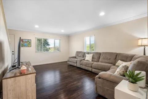 $420,000 | 1463 North Broadway, Unit A, Escondido, CA 92026