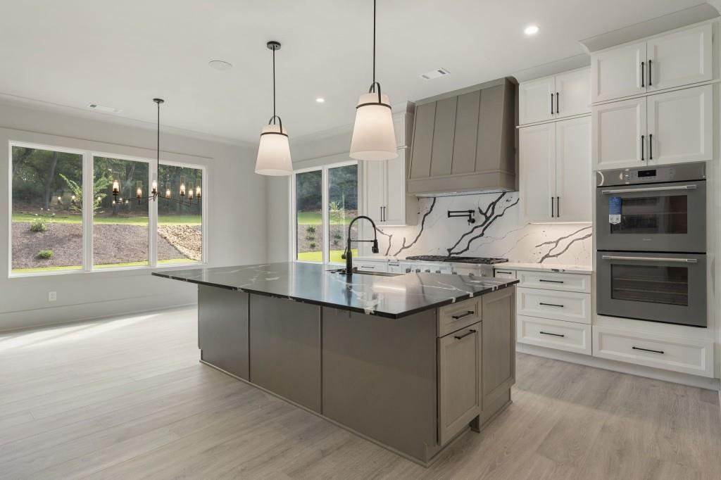 471 Thunder Road Buford, GA 30518 - Photo 10 of 40 Gallery Image 10