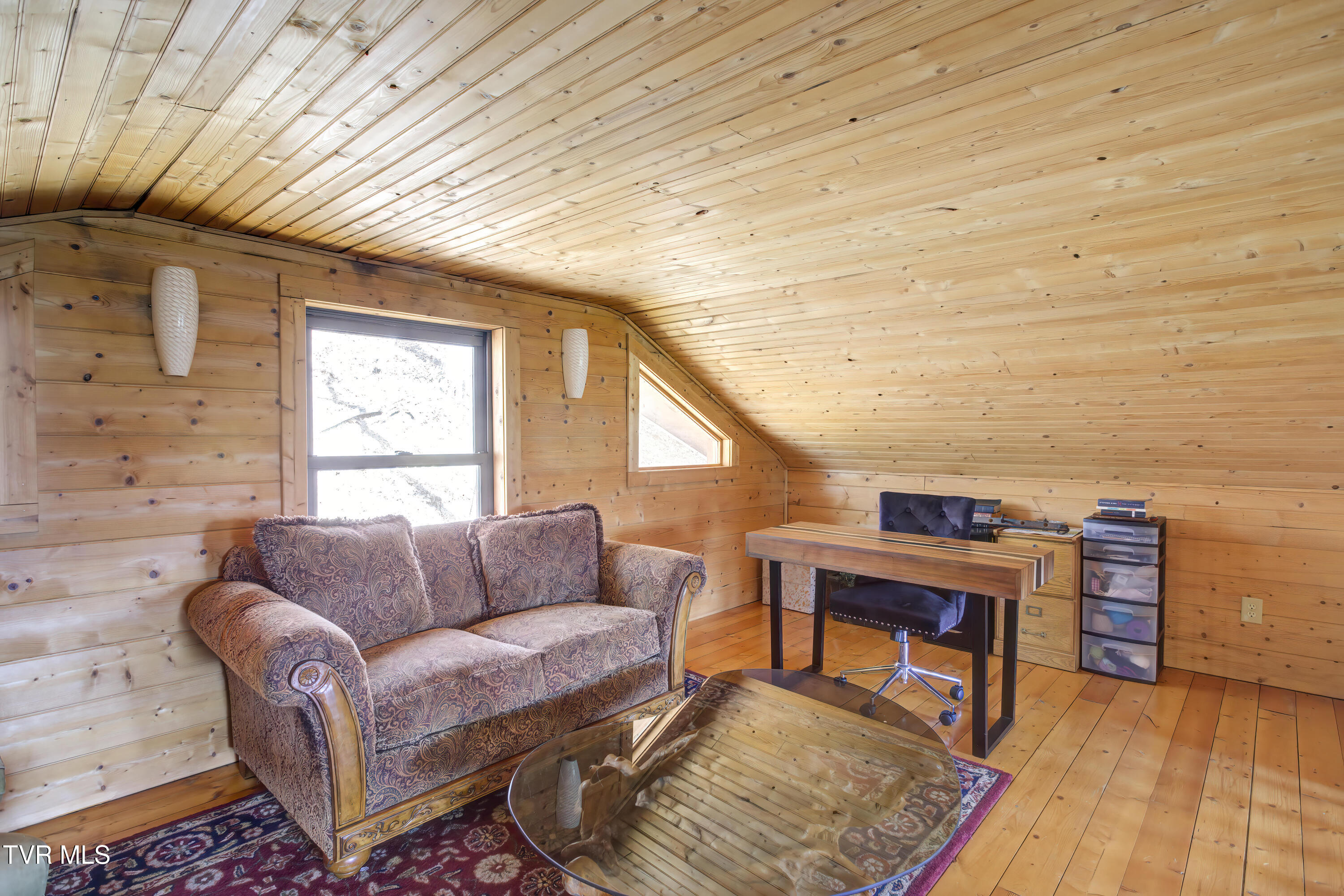 665 Laurels Road Johnson City, TN 37601 - Photo 15 of 43 665 Laurels (19)