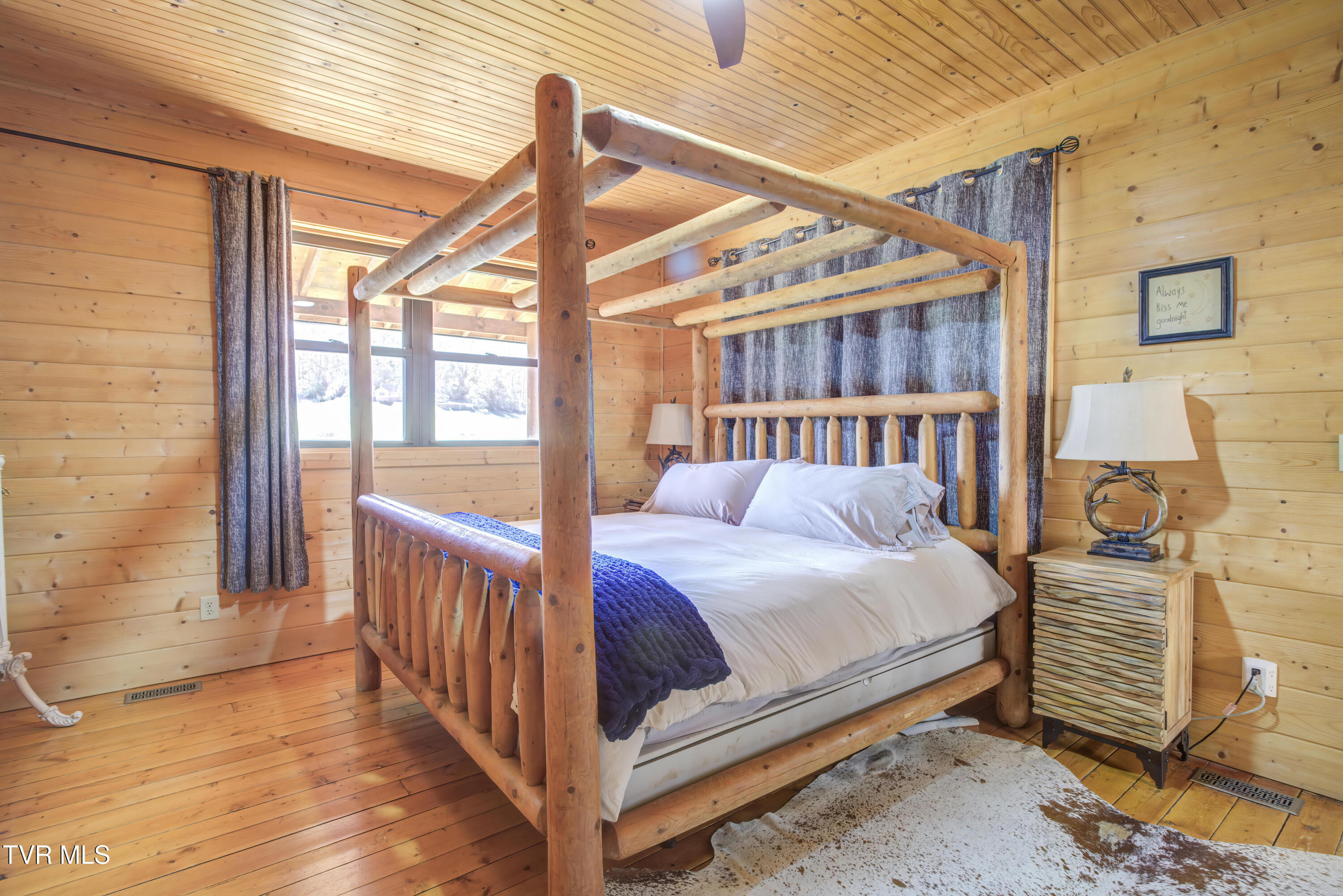 665 Laurels Road Johnson City, TN 37601 - Photo 17 of 43 665 Laurels (21)