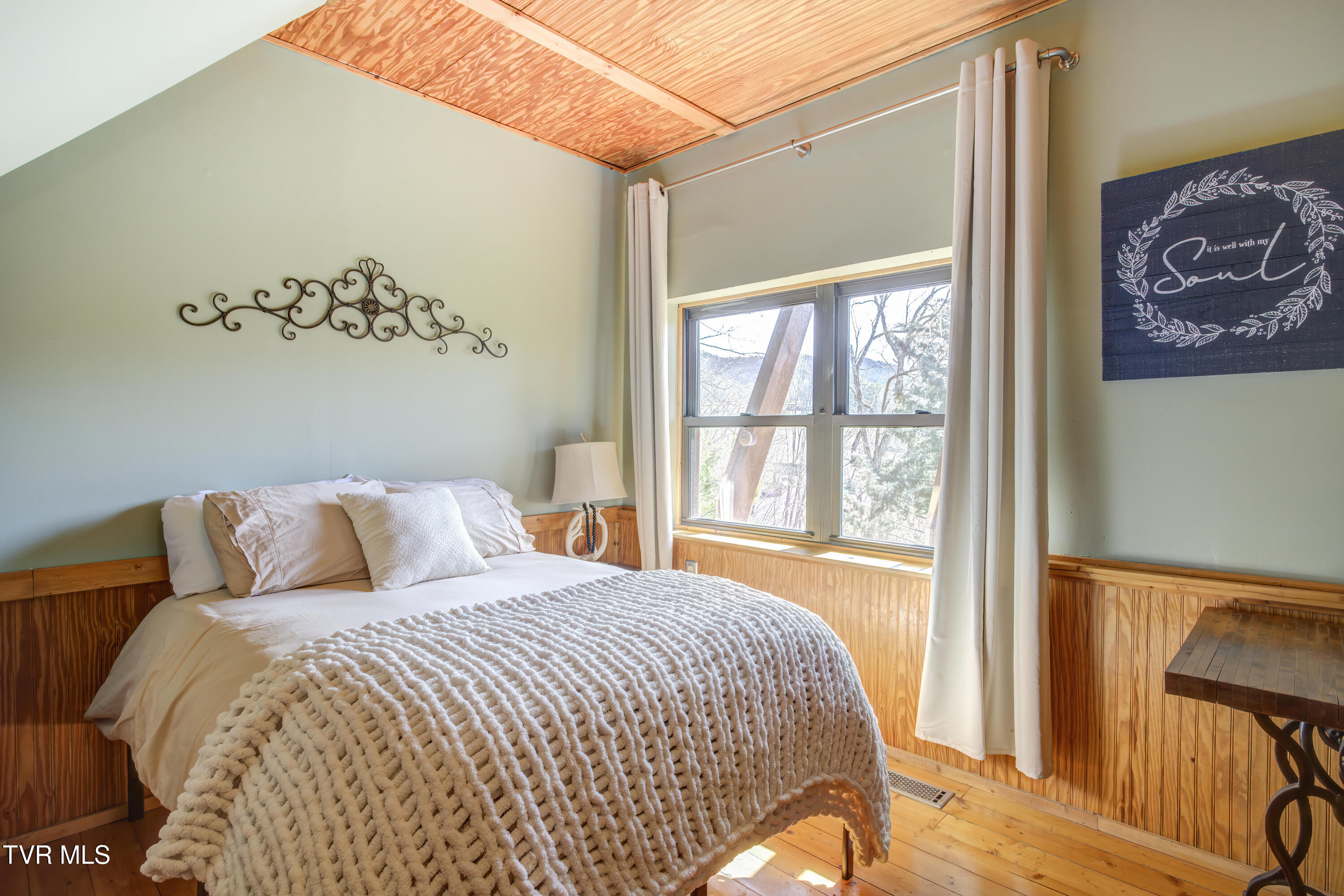 665 Laurels Road Johnson City, TN 37601 - Photo 30 of 43 665 Laurels (34)