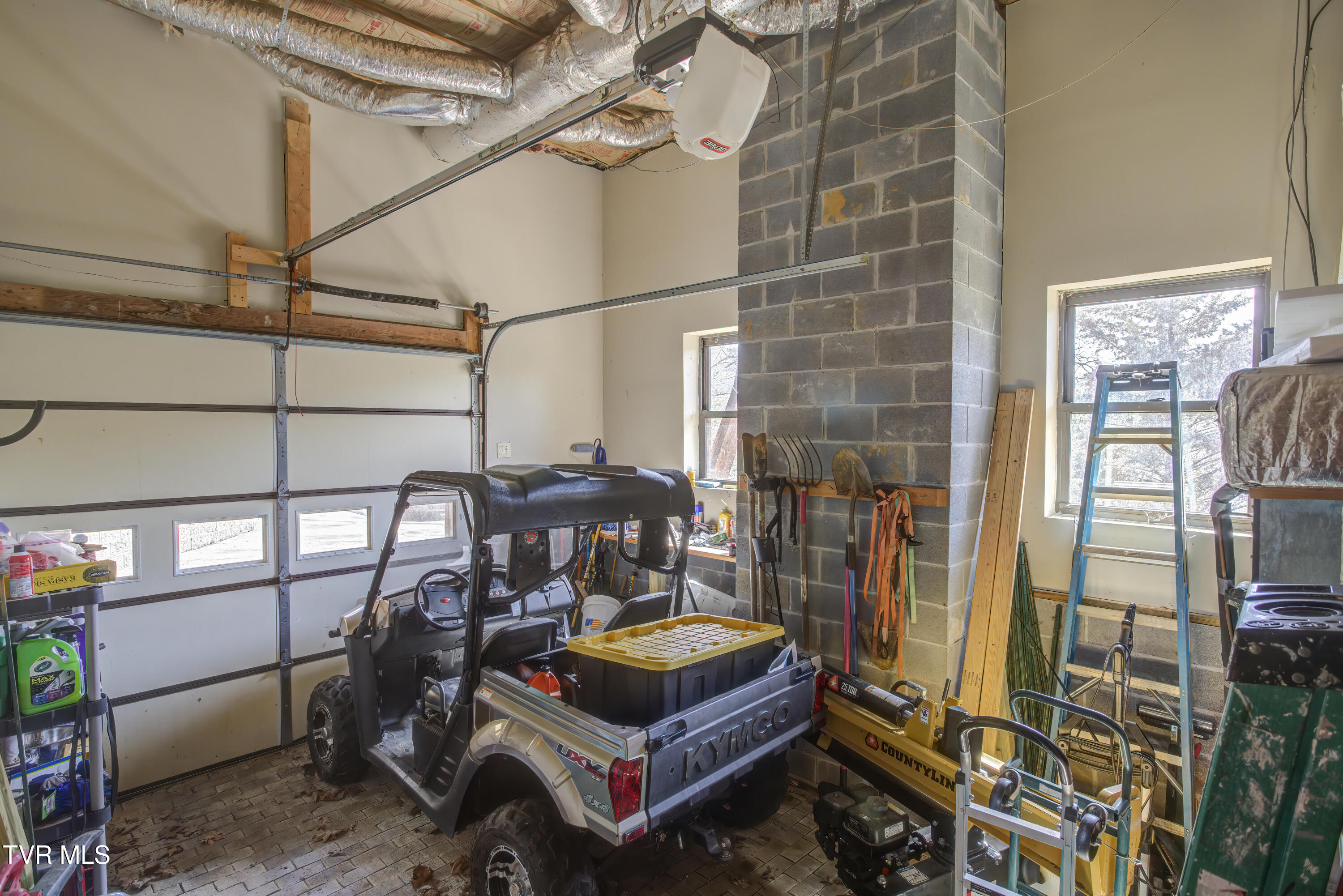 665 Laurels Road Johnson City, TN 37601 - Photo 36 of 43 665 Laurels (40)